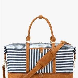 New with tags- Weekender Bag